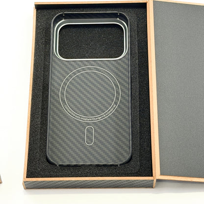 CARBON OPTIK aus Kevlar Handy Hülle für Iphone 17 Pro und Iphone 17 Pro MAX kompatibel mit MagSafe