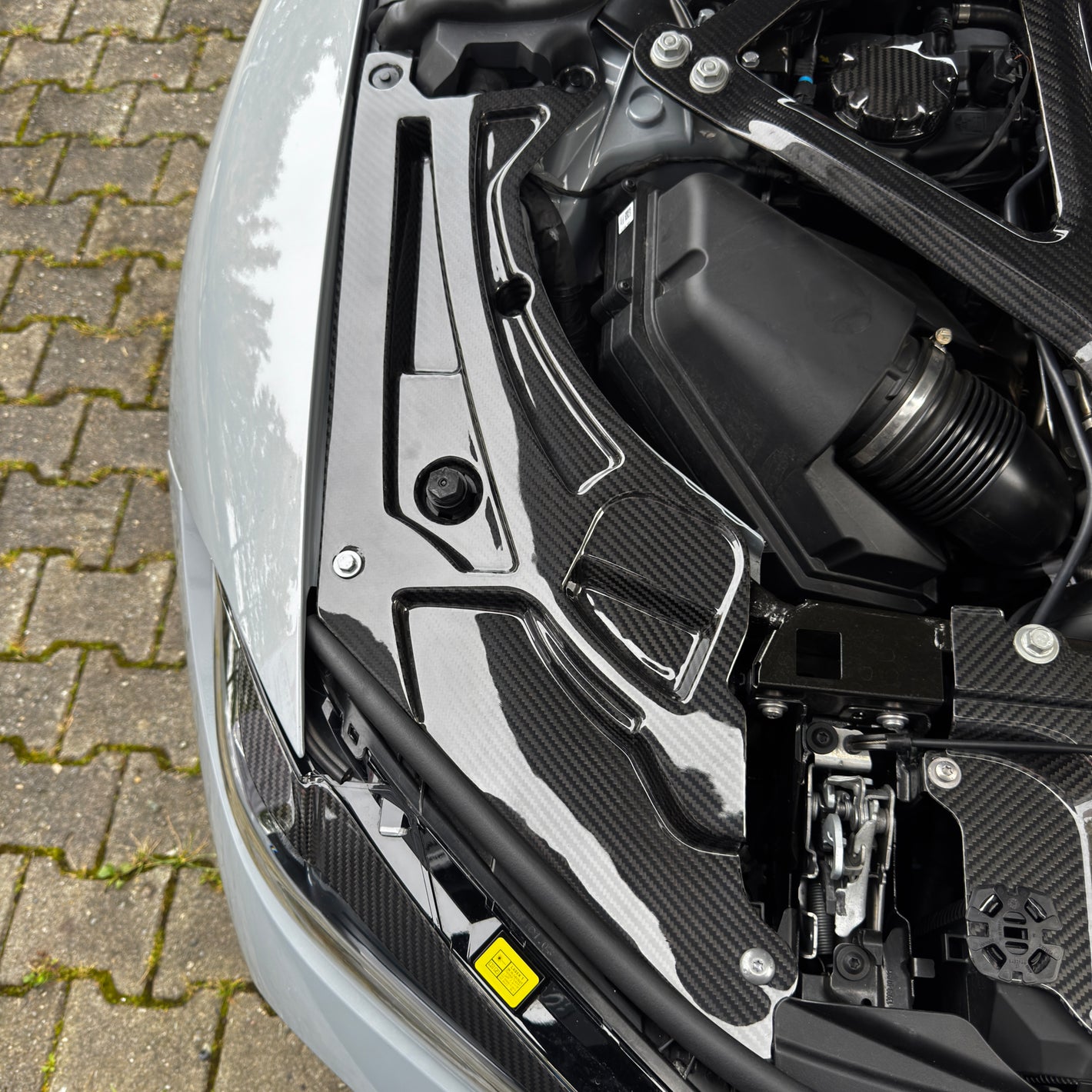 Dry Carbon Motorraum Abdeckung für BMW M3 M4 G80 G81 G82 G83 inkl. LCI und CS